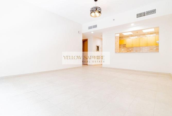 2BR Apartment | Al Mankhool 56 | Central Location