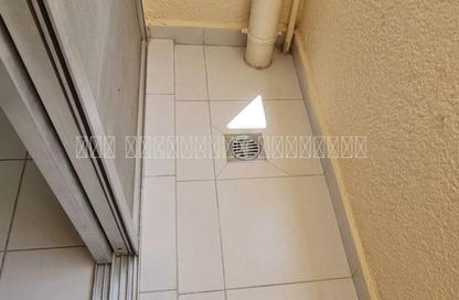 Apartment - Studio - 1 Bathroom for rent in Al Wahda Building - Al Majaz 2 - Al Majaz - Sharjah Apartment - Studio - 1 Bathroom for rent in Al Wahda Building - Al Majaz 2 - Al Majaz - Sharjah