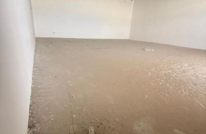 Warehouse - Studio for rent in Umm Al Thuoob - Umm Al Quwain