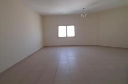 Apartment - 1 - 1 for rent in Al Butina 9 Building - Al Butina - Sharjah