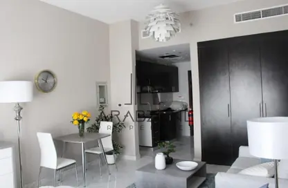 Apartment - 1 Bathroom for rent in Kappa Acca 3 - Dubai South (Dubai World Central) - Dubai