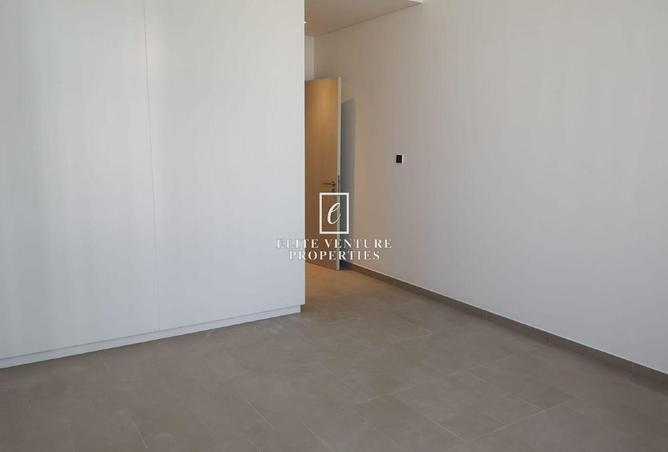 67445593 - صورة العقار 3