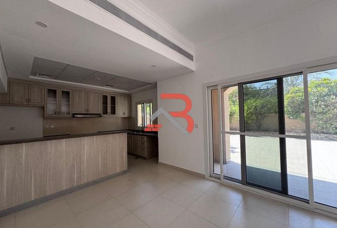 142840679 - Property Image 3