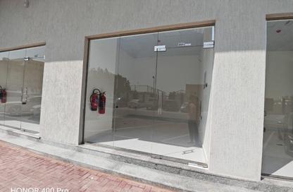 Shop - Studio for rent in Al Jurf 3 - Al Jurf - Ajman