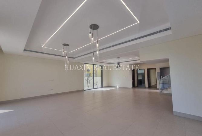 73111140 - Property Image 3