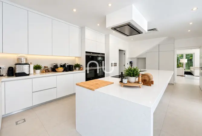 147770067 - Property Image 2