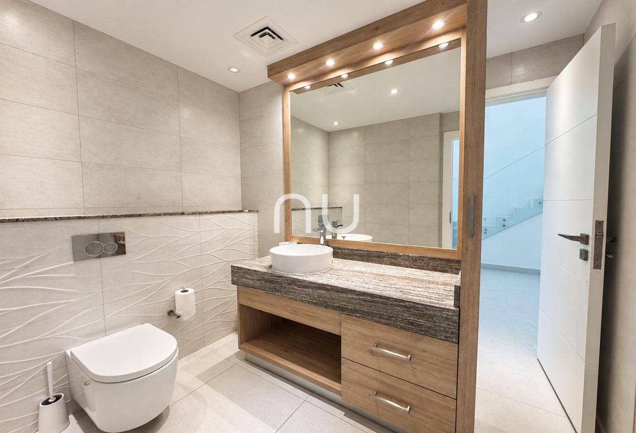 AVAILABLE SOON | FULLY UPGRADED | PRIME LOCATION photo 16