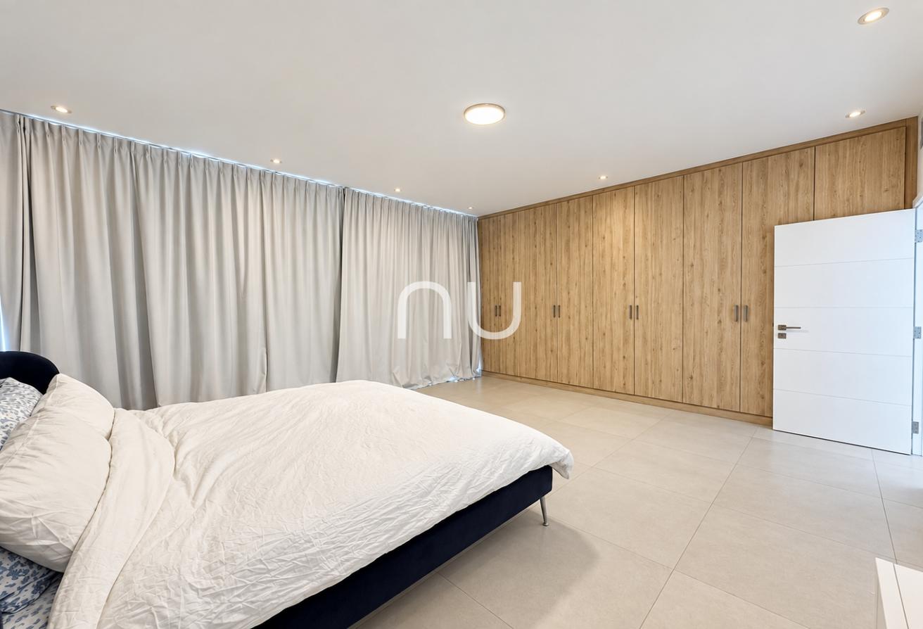 AVAILABLE SOON | FULLY UPGRADED | PRIME LOCATION photo 15