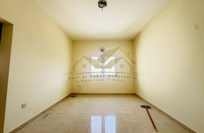 Apartment - 1 Bedroom - 2 Bathrooms for rent in Al Hamriya - Bur Dubai - Dubai