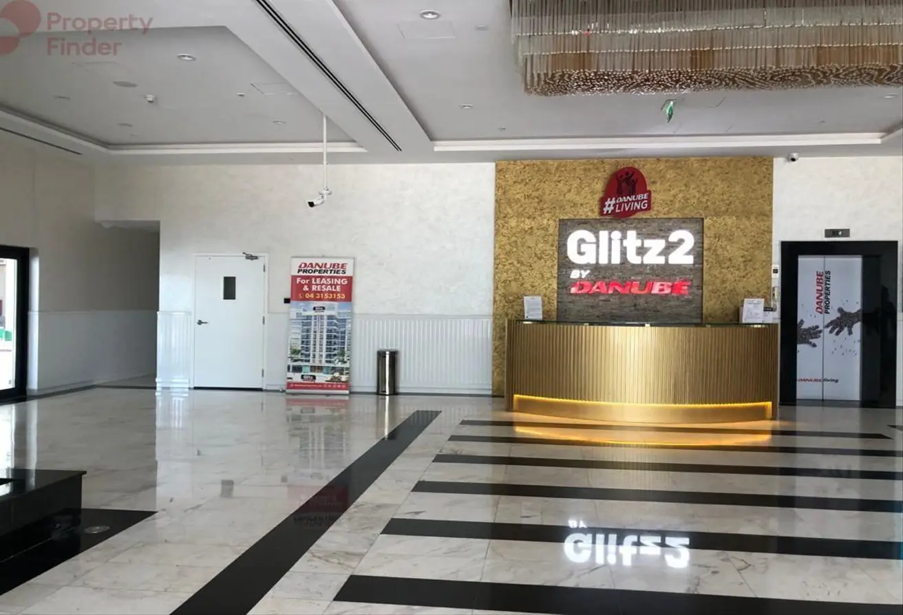 Glitz 2
