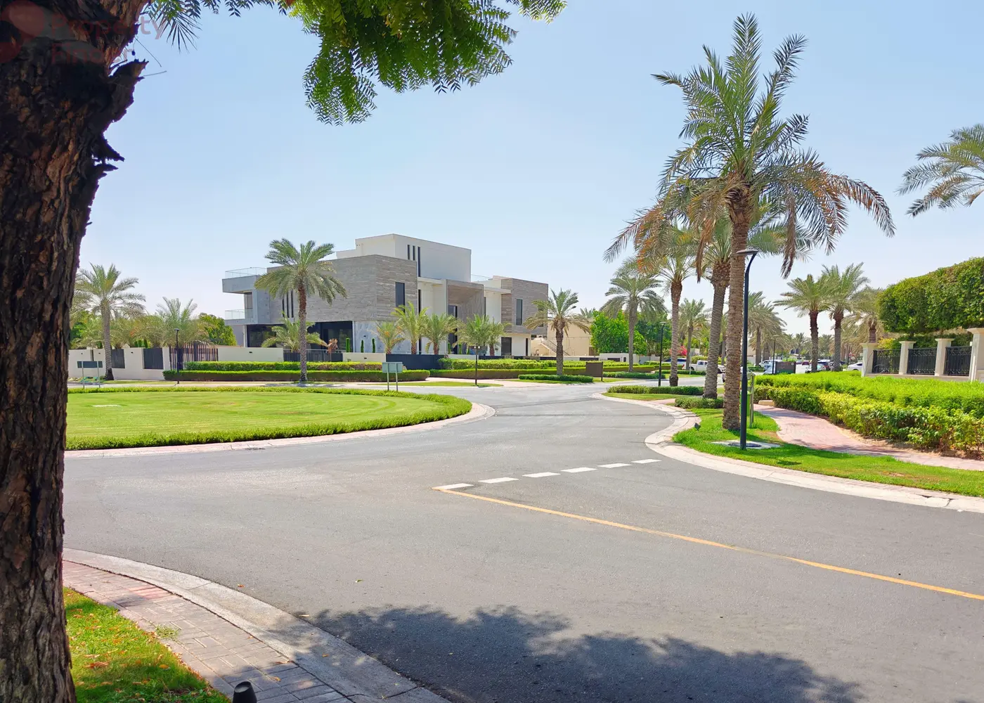 Image for Community Overview in Emirates Hills