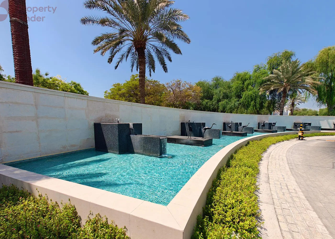 Image for Community Overview in Emirates Hills