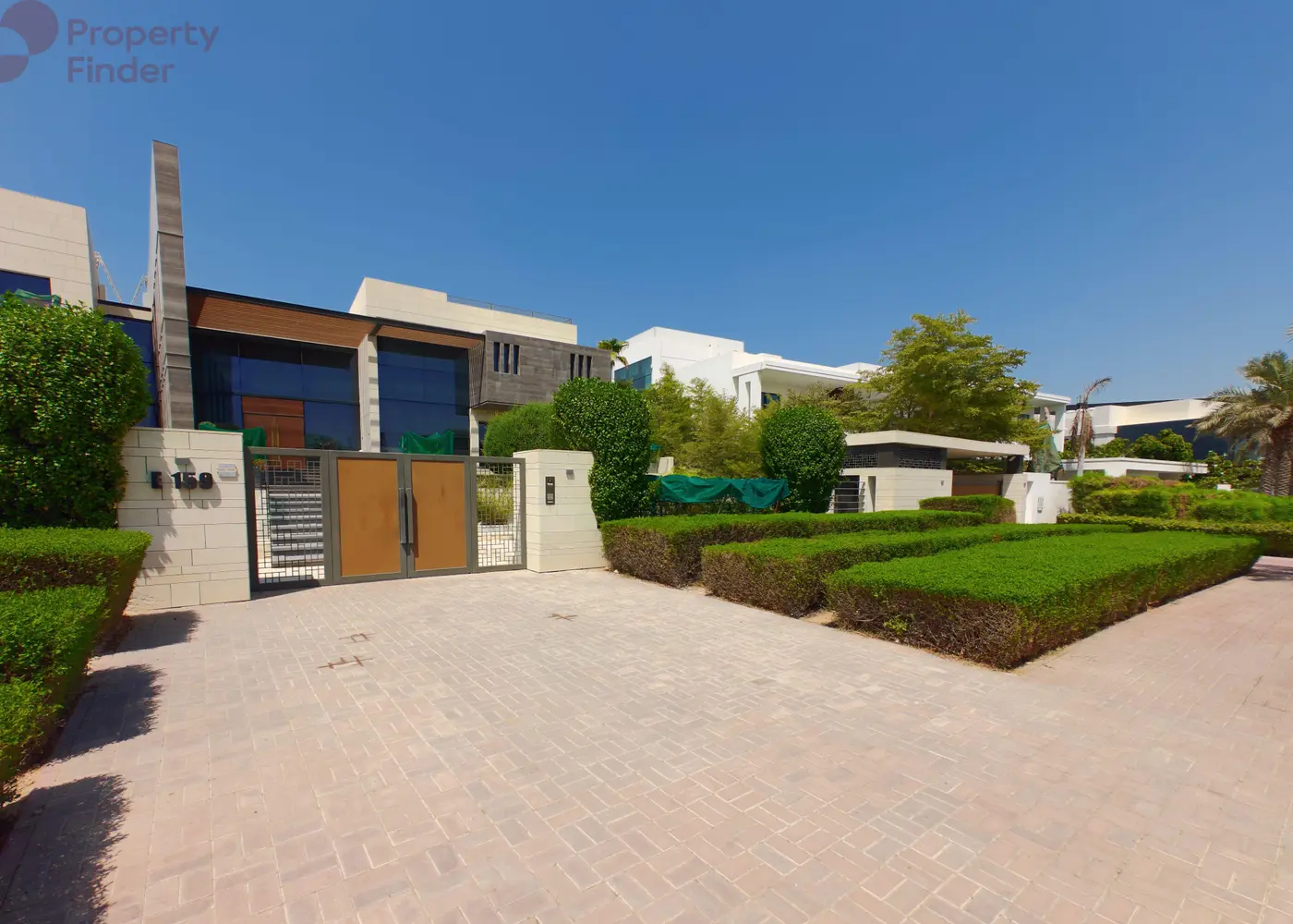 Image for Community Overview in Emirates Hills