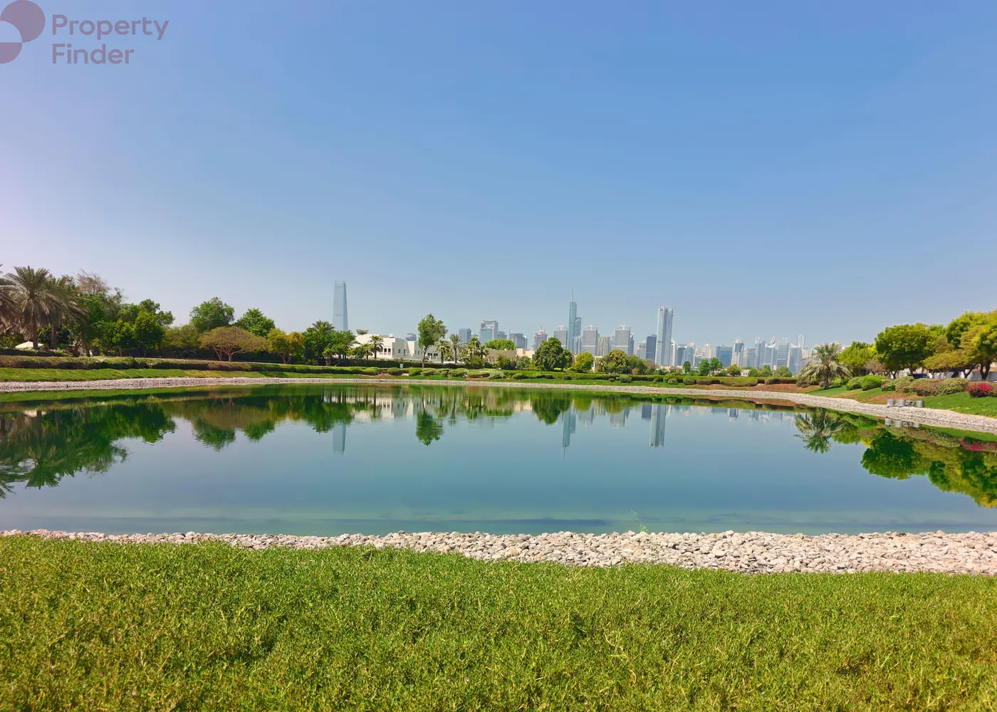 Image for Community Overview in Emirates Hills