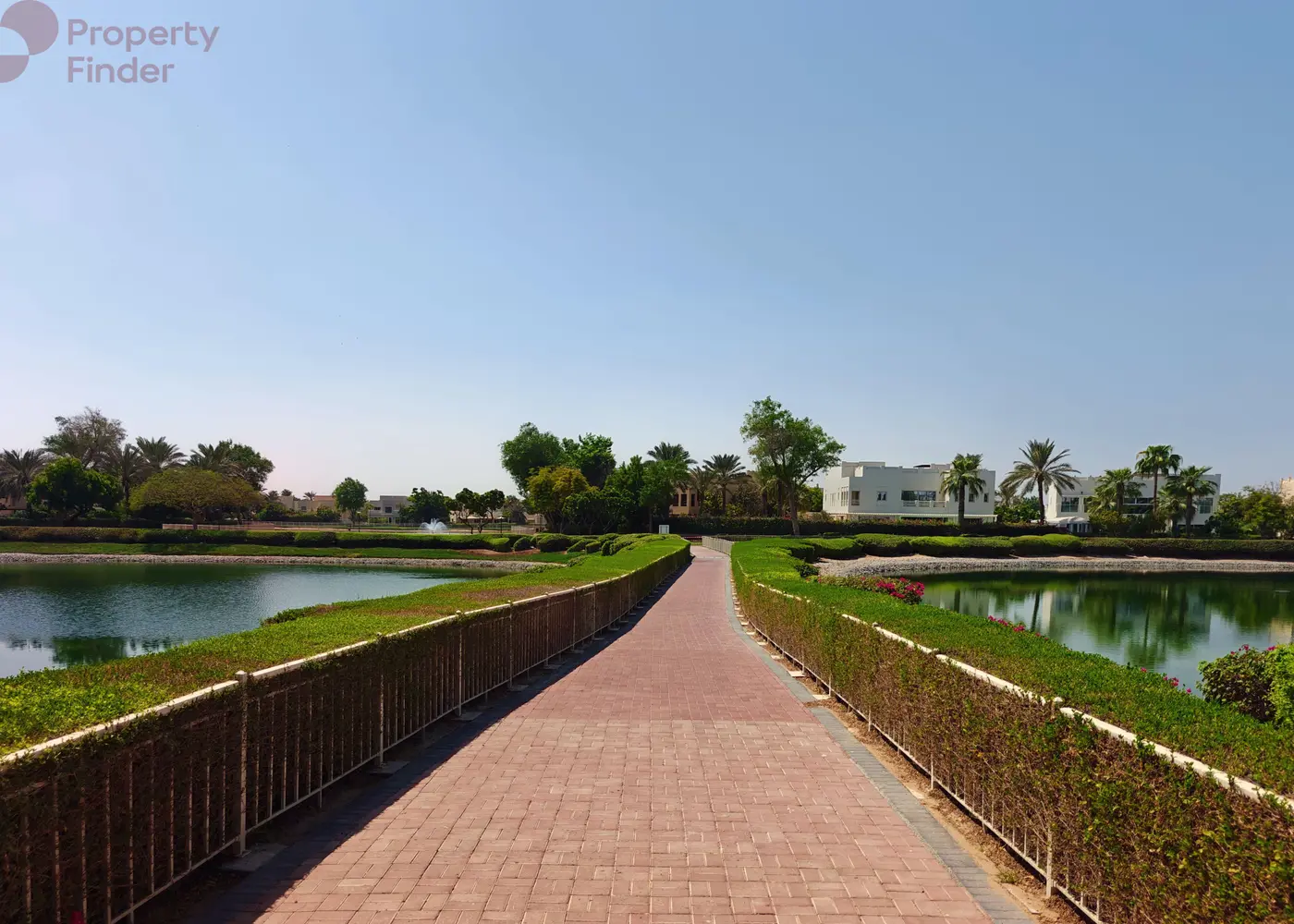 Image for Community Overview in Emirates Hills