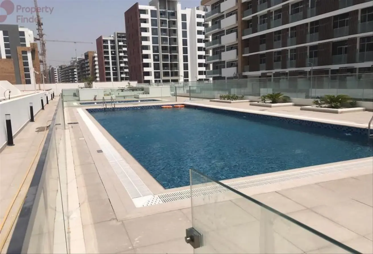 Azizi Riviera 46