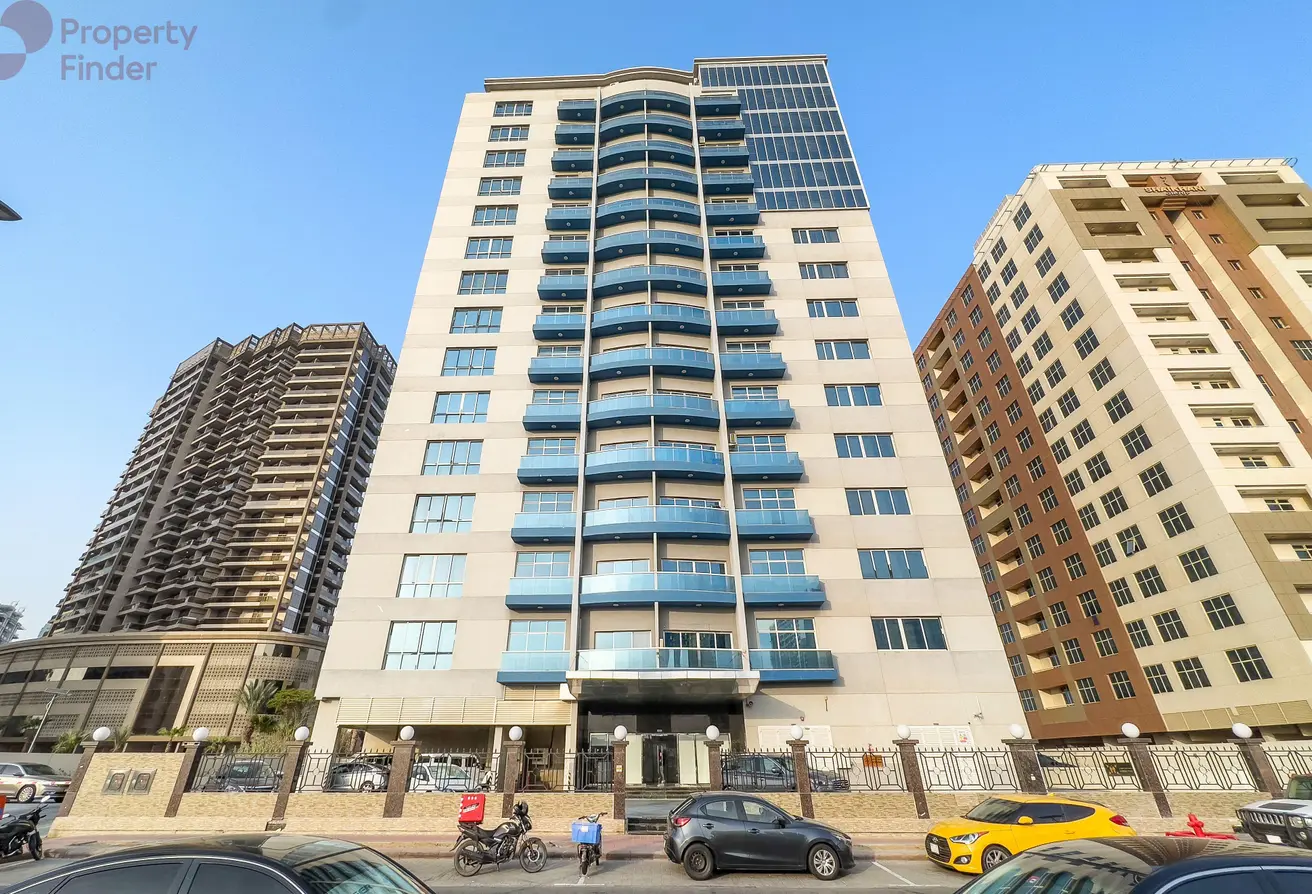 Champions Tower 1