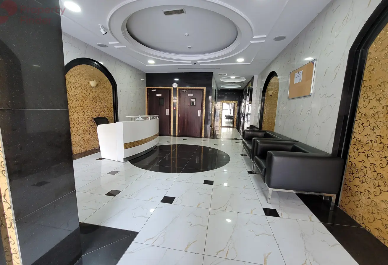 Al Bustan Centre & Residence