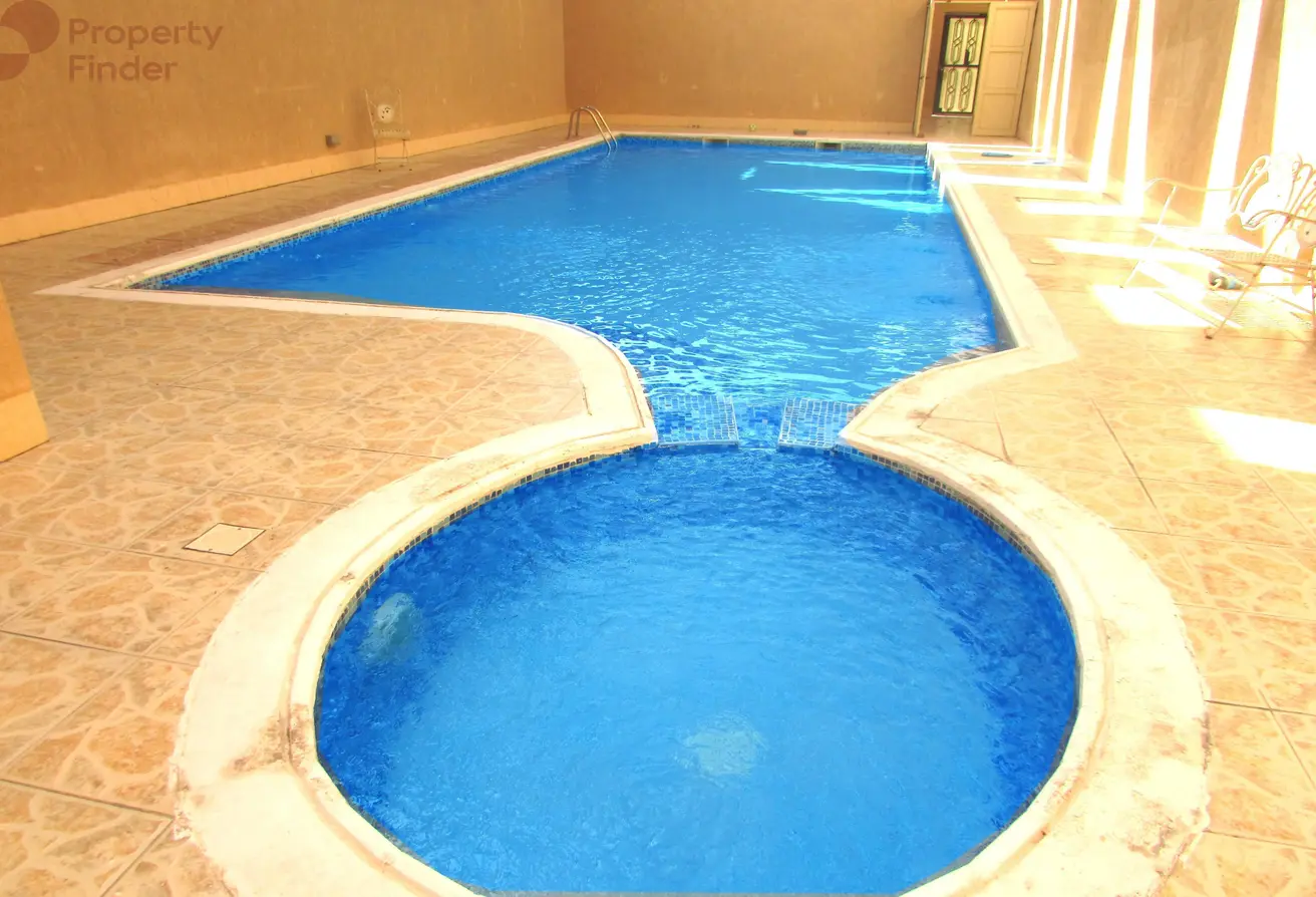 Al Garhoud Villas