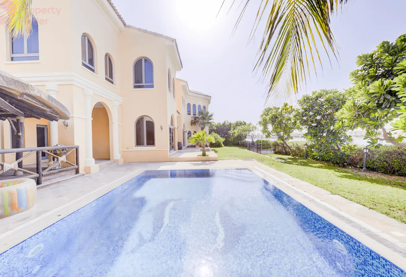 Signature Villas Frond B