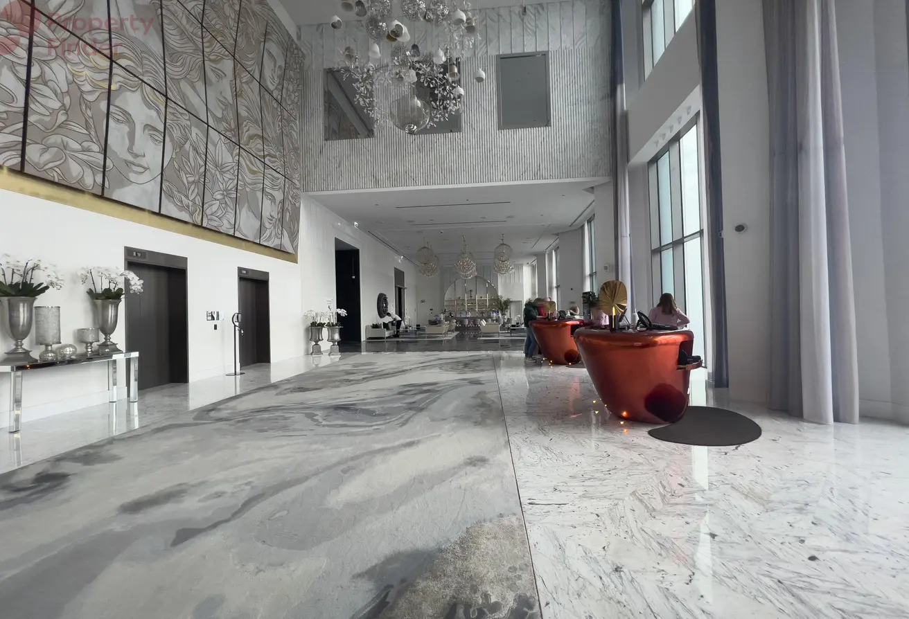 SLS Dubai Hotel & Residences